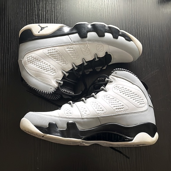 Jordan 9 Retro Baron - Picture 3 of 7